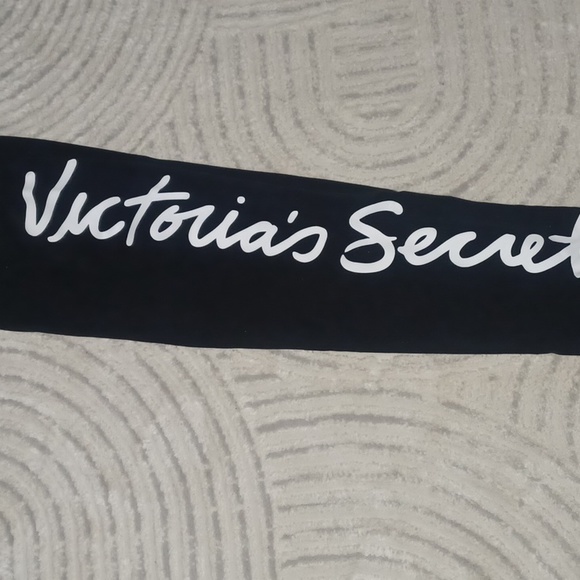 Victoria secret black long leggings - Picture 2 of 4